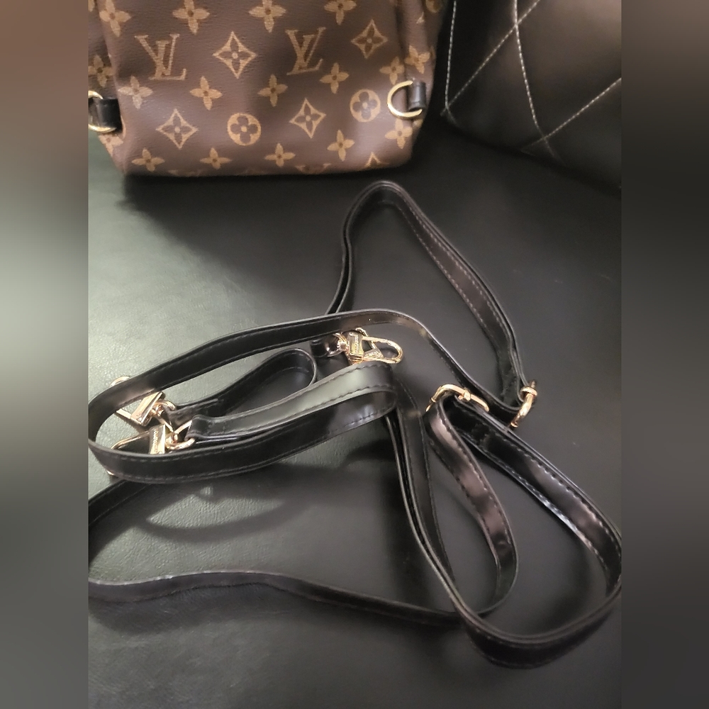 Bag - Picture 5 of 11